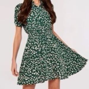 Apricot Brand Dark Green Cheetah Print Midi Dress Size 6